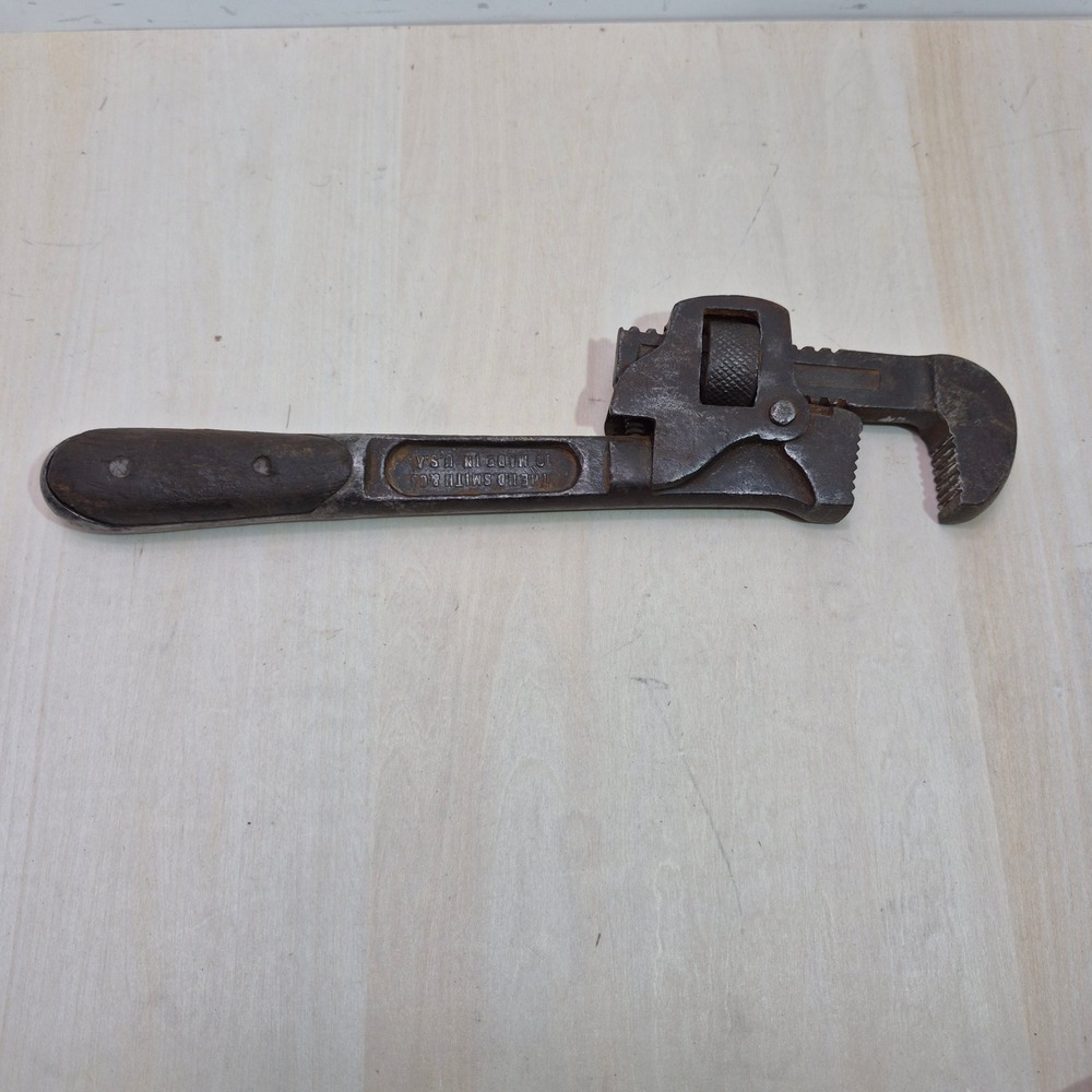 Vintage H.D. Smith & Co Perfect Handle 10 Inch Pipe Wrench Wood Inlay USA Made
